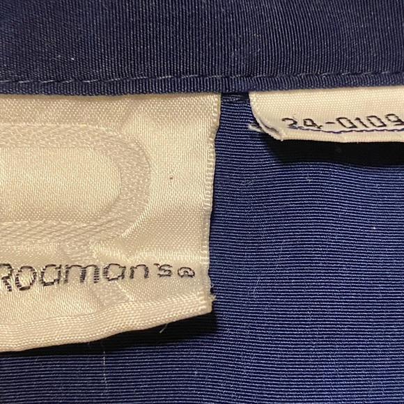 Roaman’s Navy Blue Blouse Sz 3X. Polyester slick - Picture 2 of 11